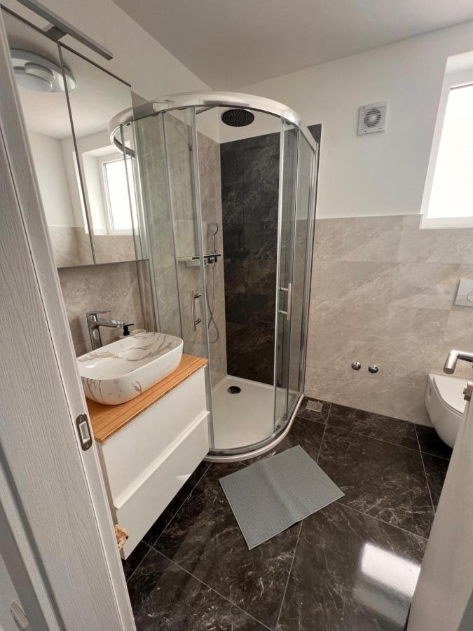 Appartement Appmishadze à Crikvenica Extérieur photo