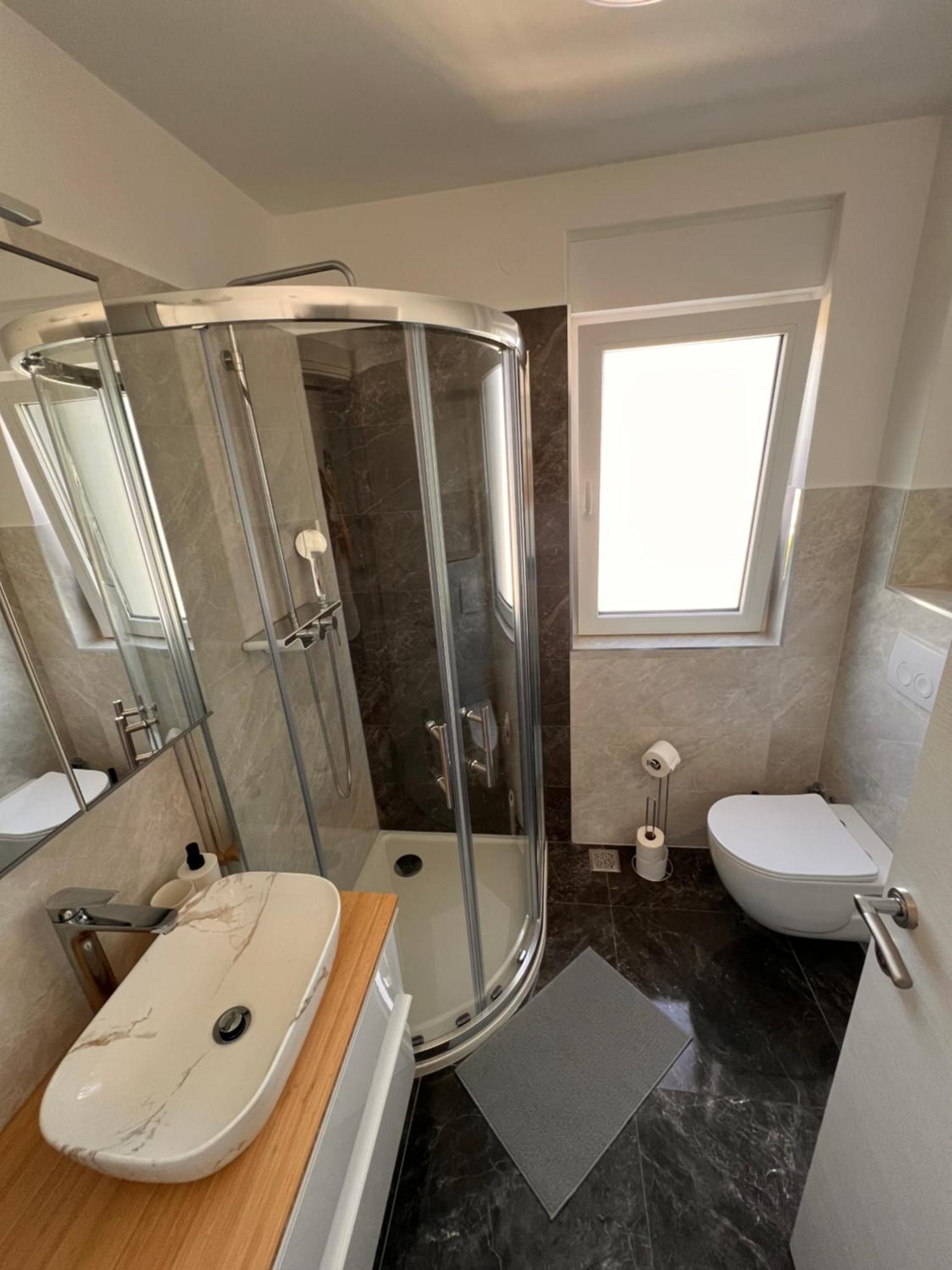 Appartement Appmishadze à Crikvenica Extérieur photo