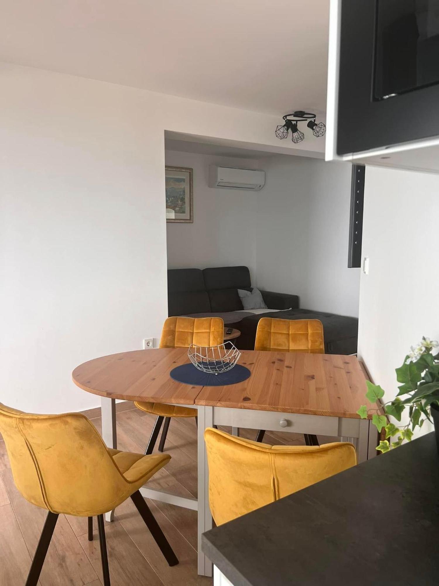 Appartement Appmishadze à Crikvenica Extérieur photo